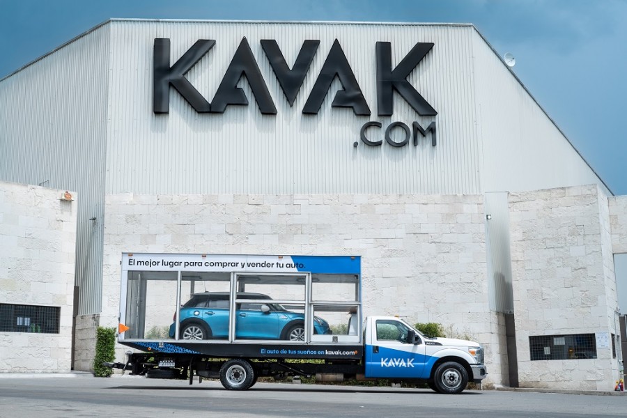 LAVCA ayudó a crear 17 empresas unicornios, incluido el revendedor de autos Kavak, valorado en aproximadamente ocho mil 700 millones de dólares. Foto Creative Commons (https://commons.wikimedia.org/wiki/File:Kavak_Lerma.jpg)