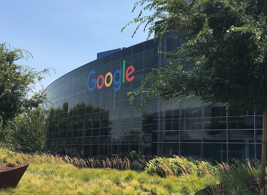 Alphabet anunció el despido de alrededor de 12 mil trabajadores para encarar un entorno económico complejo. Foto Archivo