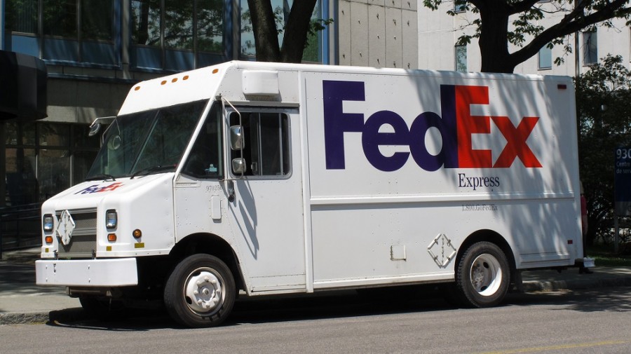 FedEx combina redes de entrega terrestre y urgente —