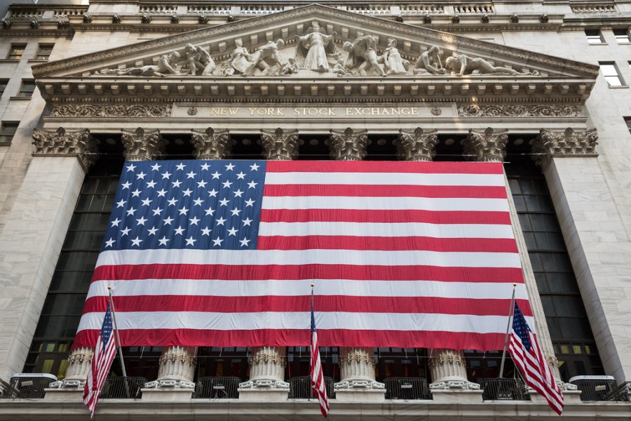 Wall Street volvió el martes a ser dominado por las ventas ante datos económicos chinos y degradación crediticia de bancos estadounidenses. Foto archivo