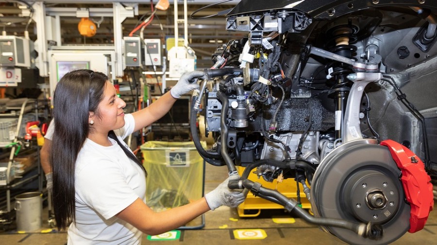 La economía mexicana crece por arriba de las expectativas durante el 3T del año. Foto de Audi México