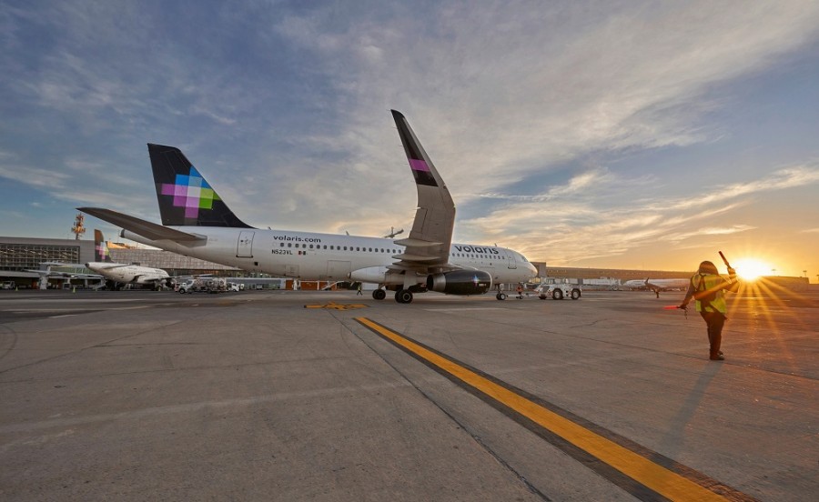 Volaris cuenta con una flota de 126 aviones de la familia Airbus y es el principal operador de equipos A320neo en América Latina. Foto archivo