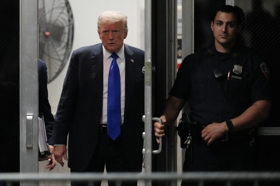 El expresidente estadounidense Trump es declarado culpable de 34 cargos, relacionados con pagos irregulares durante su campaña de 2016. Foto AP/ Seth Wenig