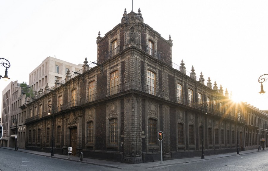 El consenso de analistas encuestados por Citibanamex ve espacio para que Banco de México recorte nuevamente la tasa de referencia en su próxima decisión. Foto de Citibanamex