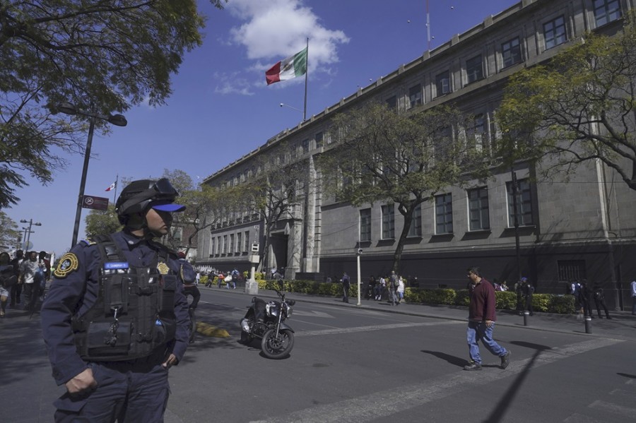 La SCJN acepta analizar la reforma en materia judicial aprobada recientemente en el Congreso. Foto AP/Marco Ugarte