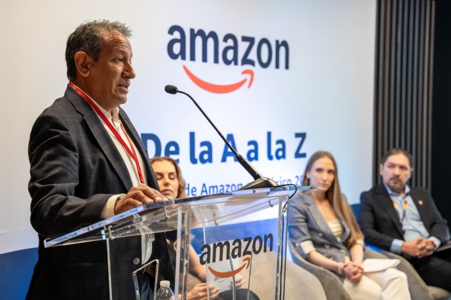 Además de la contribución económica, Amazon ha generado más de 10 mil empleos directos y más de 40 indirectos en los años de operación en el país, dijo su country manager. Foto cortesía