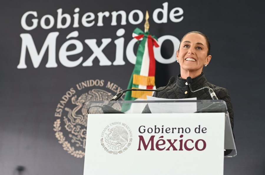 Mary Carmen Arteaga, Jesús Cansino y Gerardo Sandoval, fundadores de Equality, una empresa enfocada en evaluación crediticia, plataformas de pagos y de validación de identidad. Foto Equality